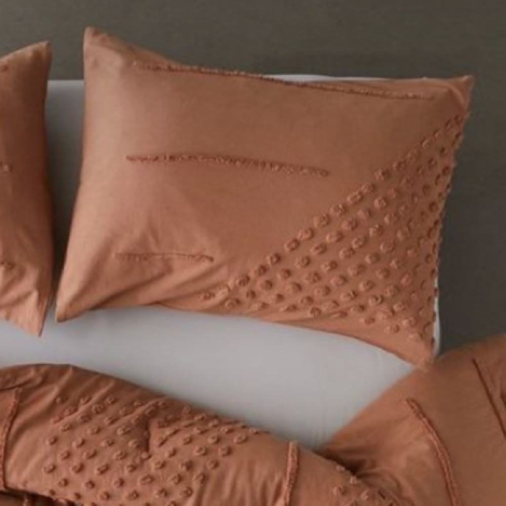 Urban Outfitters Tufted Pillow Sham set in white